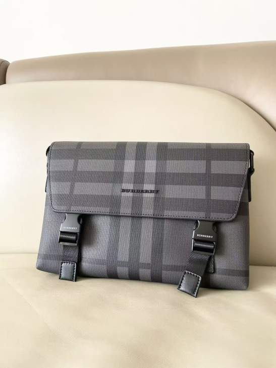 Picture of Burberry Mens Bags _SKUfw236853122fw
